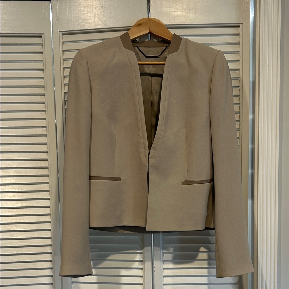 Elie Tahari Tan Leather-Lined Women's Blazer